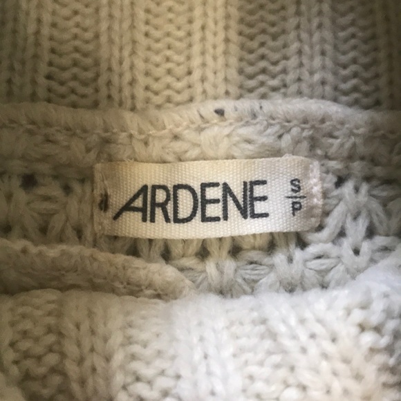 ☁️Knit Turtle Neck Sweater - Picture 3 of 3